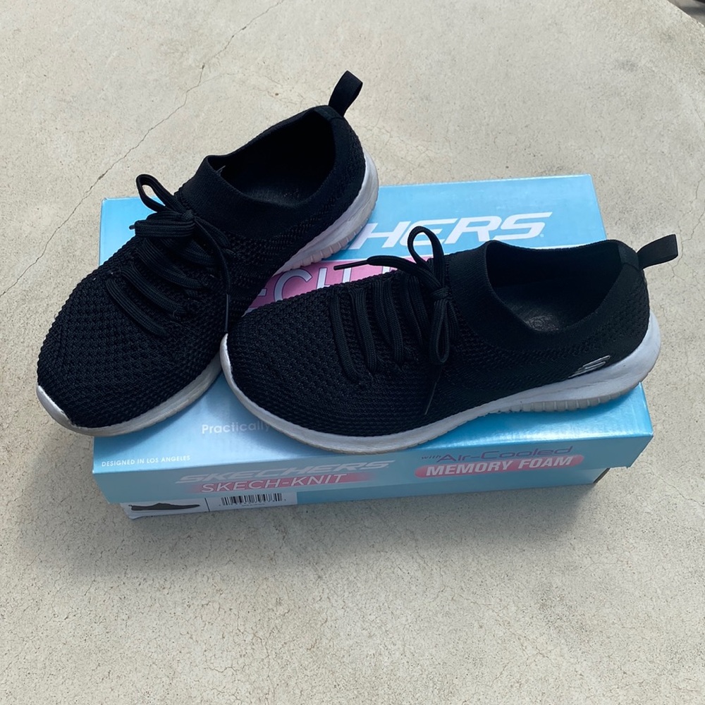 Skechers Skech Knit Shoes